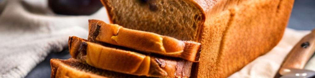 1739035_bread-wheat-or-cracked-wheat-with-raisins-toasted